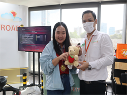 ให้รางวัลกับผู้ที่สามารถทำลายสถิติของคนก่อนหน้า