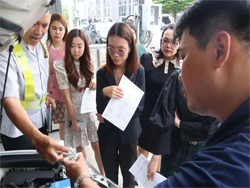 การตรวจสอบระบบหล่อลื่น และของเหลวภายในรถยนต์