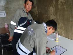 ลงทะเบียนรับเอกสารประกอบการฝึกอบรม