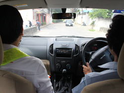 ฝึก และประเมินทักษะการขับรถเชิงป้องกันอุบัติเหตุบนถนนจริง On Road Evaluate with Instructor