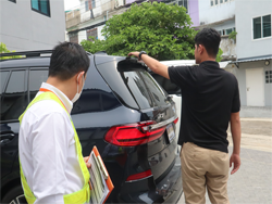 การตรวจสอบความปลอดภัยรอบตัวรถ