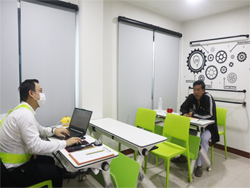 เทคนิคการขับรถเชิงป้องกันอุบัติเหตุ โดยอาจารย์อภิรัติ  คำสายพรม