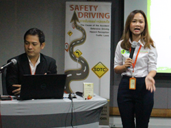 กล่าวต้อนรับพร้อมแนะนำสถานที่และกิจกรรมฝึกอบรม