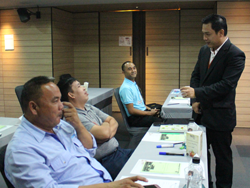 บทบาทหน้าที่ของพนักงานขับรถมืออาชีพ Professional Driver