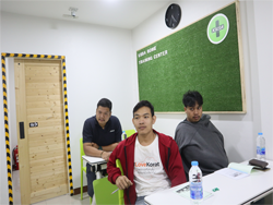 เทคนิคการขับรถเชิงป้องกันอุบัติเหตุ โดยอาจารย์อภิรัติ  คำสายพรม