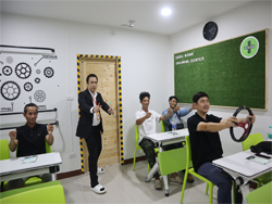 เทคนิคการขับและการรับมือกับสถานการณ์ฉุกเฉิน