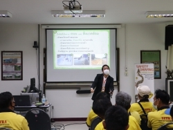 เทคนิคการขับรถบรรทุกพ่วง และรถหัวลากเชิงป้องกันอุบัติเหตุ