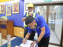 ลงทะเบียนรับเอกสารประกอบการฝึกอบรม