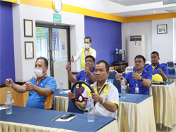 การขับรถในสถานการณ์เสี่ยงและเทคนิคการรับมือ