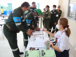 ลงทะเบียนทดสอบความรู้ก่อน และหลังการฝึกอบรม
