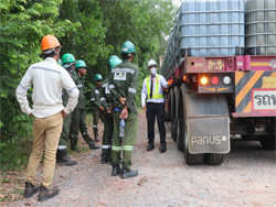 เทคนิคการผูกรัดสินค้าเพื่อเสริมความแข็งแรงด้วยสายรัด