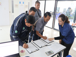 ลงทะเบียนรับเอกสารประกอบการฝึกอบรม