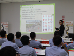 เทคนิคการขับรถอย่างปลอดภัย Safety Driving Technique โดยอาจารย์อภิรัติ  คำสายพรม