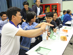 กิจกรรมระดมสมองเพื่อการแก้ไขปัญหาร่วมกัน Team Building and Brainstorm