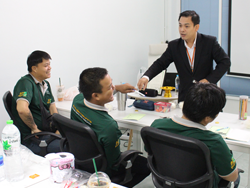 การบริการจัดการความปลอดภัยบนท้องถนน Safety Driving Management โดยอาจารย์อภิรัติ  คำสายพรม
