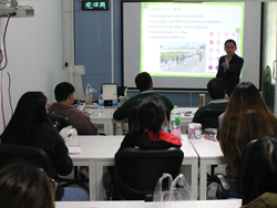 กฎหมายจราจรทางบกเพื่อการขับรถอย่างปลอดภัย Traffic Laws for Safety Driving