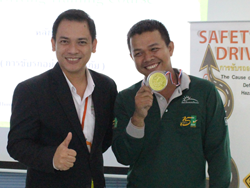 ให้รางวัลกับผู้ที่ทำคะแนนในแต่ละกิจกรรมได้สูงสุด