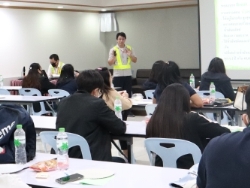 การตรวจสอบ และบำรุงรักษารถยนต์เบื้องต้น โดยอาจารย์ศวิน  ดุราศวิน
