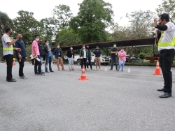 เทคนิคการขับรถเชิงสถานการณ์
