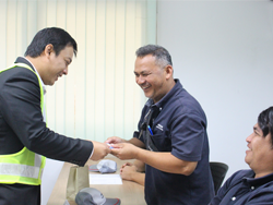เทคนิคการรับมือกับผู้รับบริการ และการควบคุมภาวะทางอารมณ์