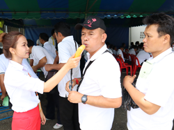 ตรวจวัดปริมาณแอลกอฮอล์ก่อนเริ่มต้นการฝึกอบรม