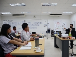 เทคนิคการรับมือกับความเหนื่อยล้าขณะขับรถ
