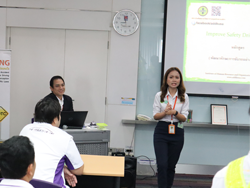 กล่าวต้อนรับพร้อมแนะนำทีมวิทยากร และกิจกรรมฝึกอบรม