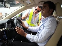 ฝึก และประเมินทักษะการเตรียมความพร้อมภายในห้องโดยสารก่อนการเดินทาง Cockpit Safety Check