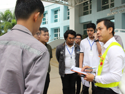 ตรวจประเมินความพร้อมส่วนบุคคลก่อนเริ่มต้นการฝึกภาคปฏิบัติ