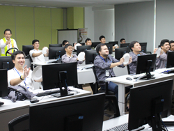เทคนิคการบังคับควบคุมยานพาหนะ และการรับมือกับสถานการณ์ฉุกเฉิน Steering Control and Emergency Response