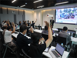 เทคนิคการขับรถเชิงป้องกันอุบัติเหตุ โดยอาจารย์อภิรัติ  คำสายพรม