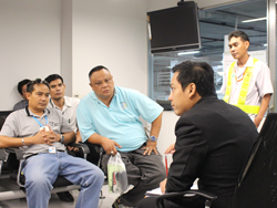 เทคนิคการขับรถเชิงป้องกันอุบัติเหตุ Defensive Driving Technique โดยอาจารย์อภิรัติ  คำสายพรม