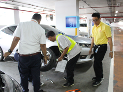 ปฏฺิบัติการถอดเปลี่ยนสลับยางในสถานการณ์ฉุกเฉิน
