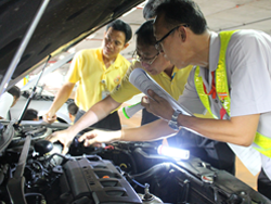 ปฏิบัติการตรวจสอบ และบำรุงรักษายานพาหนะเบื้องต้น Pre-Trip Inspection and Basic Maintenance