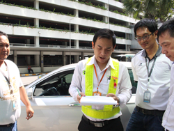 ครูฝึกประจำรถสรุปผลการฝึกอบรม และให้คำแนะนำเพิ่มเติม Post Trip Advise