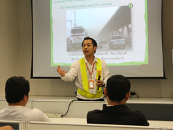 เทคนิคการบังคับควบคุมพวงมาลัยด้วยเทคนิคดึง - ดัน Steering Control Pull - Push Technique