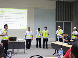 แนะนำทีมวิทยากร และกิจกรรมฝึกอบรม