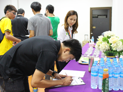 ลงทะเบียนรับเอกสารประกอบการฝึกอบรม