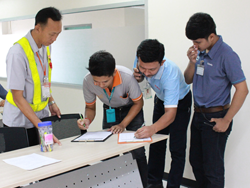 ลงทะเบียนรับเอกสารประกอบการฝึกอบรม