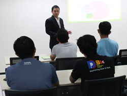 เทคนิคการขับรถเชิงป้องกันอุบัติเหตุ Defensive Driving technique โดยอาจารย์อภิรัติ  คำสายพรม