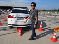 เรียนรู้จากความผิดพลาดในสถานการณ์จำลอง