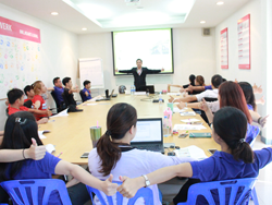 เทคนิคการขับรถเชิงป้องกันอุบัติเหตุ Defensive Driving technique โดยอาจารย์อภิรัติ  คำสายพรม