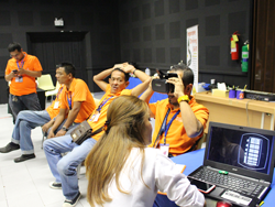 ประเมินสมรรถนะการมองเห็นในภาวะแสงสลัว Vision Test ด้วยเครื่อง VR Vision Screening