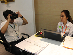 ประเมินการมองเห็นแสงและสีแบบระเอียด Vision Screening
