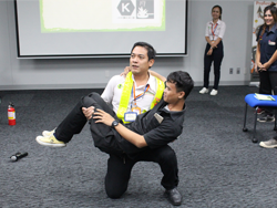 เทคนิคการเคลื่อนย้ายผู้ได้รับบาดเจ็บที่ไม่สามารถช่วยเหลือตนเองได้