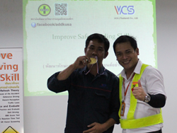 ให้รางวัลกับผู้ที่สามารถทำคะแนนในแต่ละกิจกรรมได้สูงสุด
