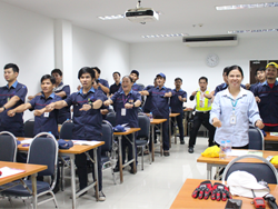 เทคนิคการขับขี่รถจักรยานยนต์ และการรับมือกับสถานการณ์ฉุกเฉิน Riding Skill Technique