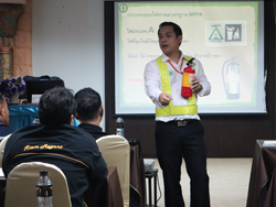 ทบทวนการใช้งานอุปกรณ์ความปลอดภัยประจำรถ