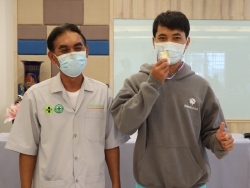 ขับในฐานได้ที่ 1 ของรุ่น