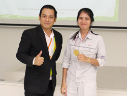 ให้รางวัลกับผู้ที่ทำคะแนนในแต่ละกิจกรรมได้สูงสุด